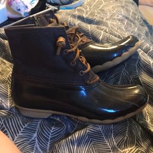 Sperry leather rain boots!